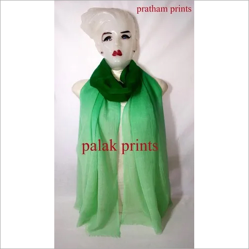 वूल लाइटवेट ओम्ब्रे स्टोल्स