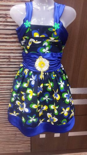 डिजाइनर कपास की फ्रॉक