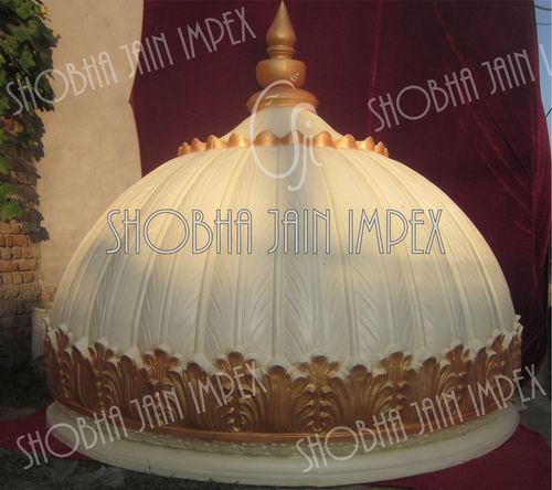 गोल्डन एंड क्रीम फाइबर डोम