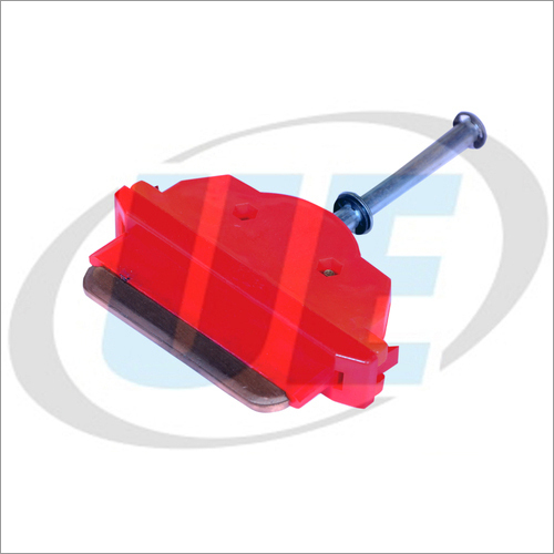 Current Collector Head - Mild Steel, Customized Size | Robustness, Rigid Structure, Simple Installation, Manual Power Source