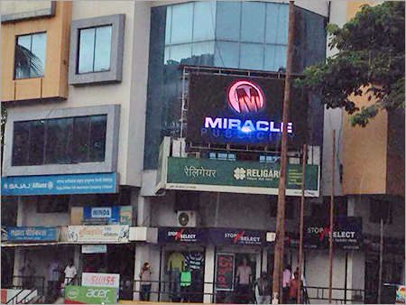 व्यावसायिक LED वीडियो डिस्प्ले
