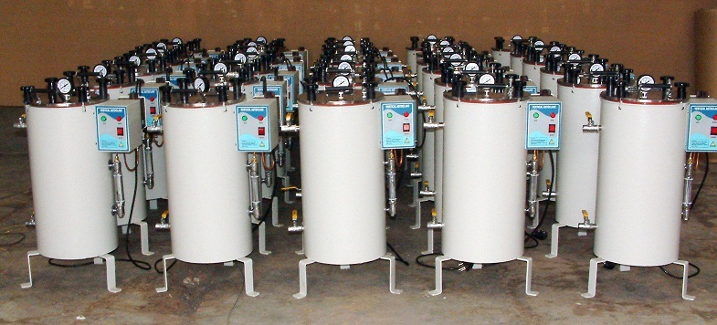 Wing Nut Locking Vertical Autoclave