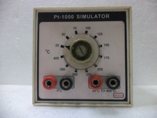 Cream And White Pt-1000 Simulator