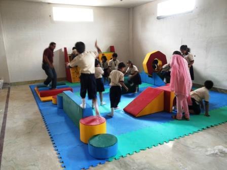 Artifical Grass And Foam Base Soft Play Gymnasium