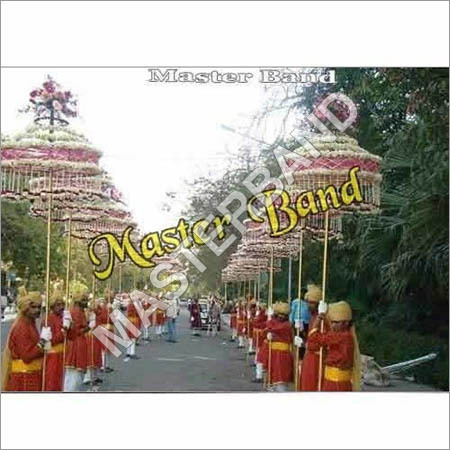 फ्लॉवर छत्तर वेडिंग बैंड