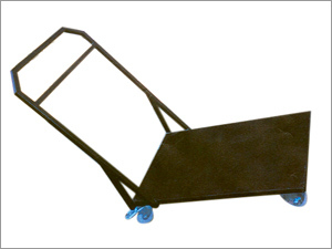 प्लेटफार्म ट्रॉली