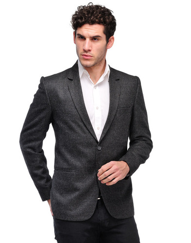 ग्रे विंटर सूट