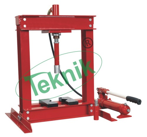 Hydraulic Bench Press - Color: Red