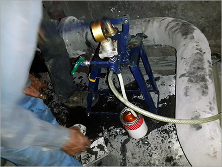 मशीन एपॉक्सी ग्राउटिंग सेवाएँ