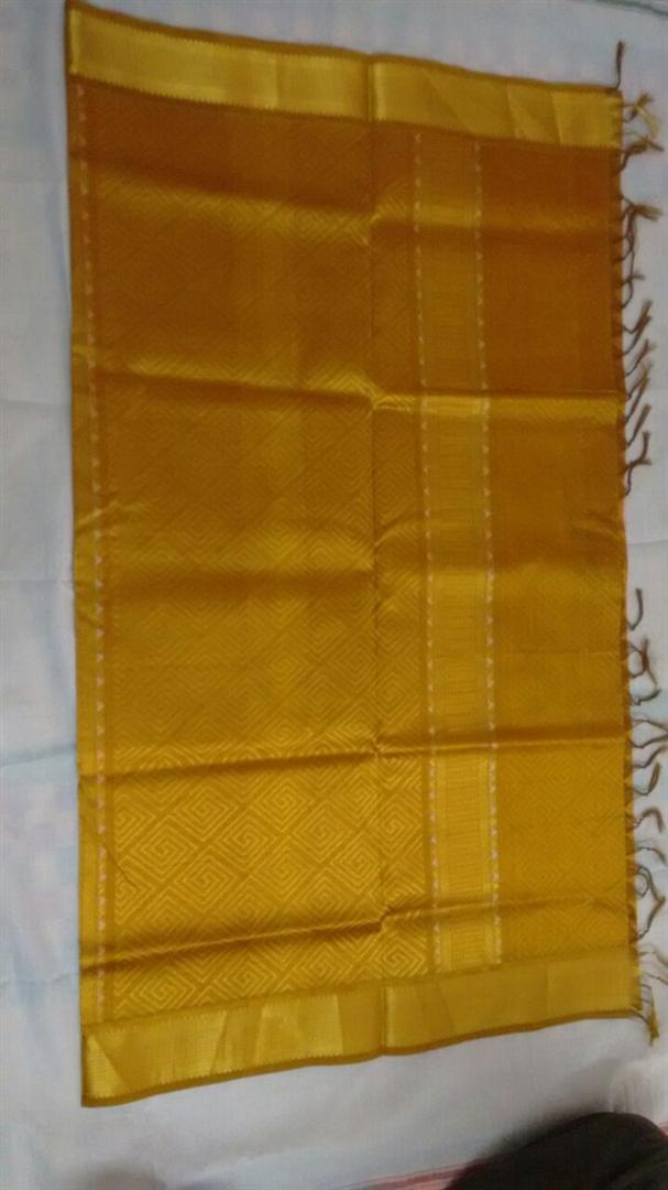 Indain Samundri Saree - Silk 5.5m X 1.1m Gold, Handloom Weave | Soft Texture, Tear Resistance, No Color Fading