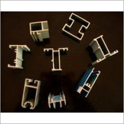 एल्यूमीनियम दरवाजा खंड