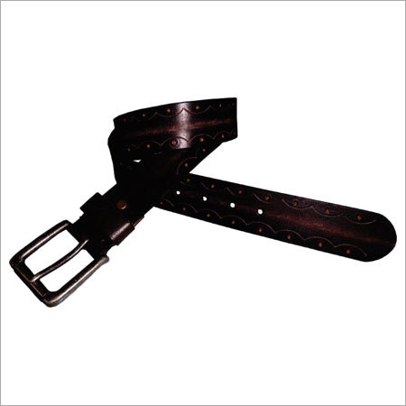 चमड़े की कैजुअल बेल्ट