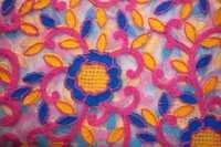 कढ़ाई कपड़े आपूर्तिकर्ता सूरत