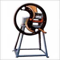 हाथ से चलने वाला भूसा काटने वाला