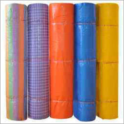 Non Woven Laminated Fabric