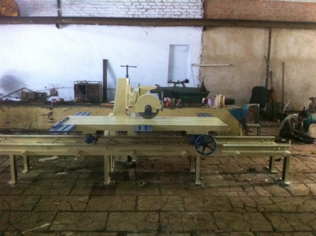 Edge Cutting Machine