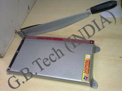 Photo Paper Cutter Light 9" - Cutting Length 230mm, Manual Type, Dimension 444x190x63mm , Weight 1.326kg - Ideal for Precise Paper Cutting