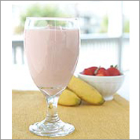 स्ट्रॉबेरी-बanana ब्लिस