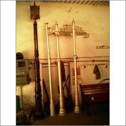 कास्ट आयरन पोल