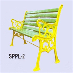 कास्ट आयरन पार्क बेंच