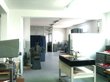 ऑटोमोटिव पार्ट्स और कंपोनेंट्स