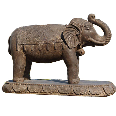 हाथी की पत्थर की मूर्ति