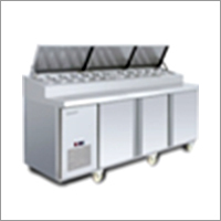 बिल्ट-इन कोल पैन के साथ काउंटर चिलर्स