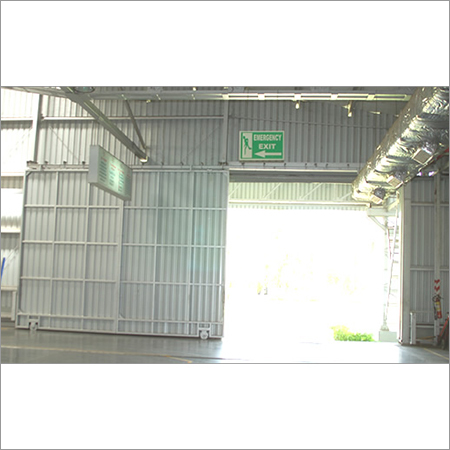 औद्योगिक स्लाइडिंग दरवाजा