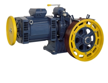 गियर्ड ट्रैक्शन एलिवेटर