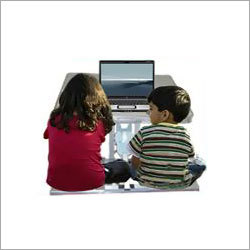 फोल्डिंग पिकनिक टेबल