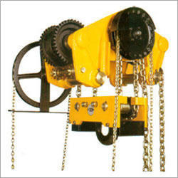 Short Headroom Chain Pulley Block Capacity: 10 Ton Ton/day