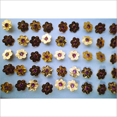 फैशन नोज़ पिन्स