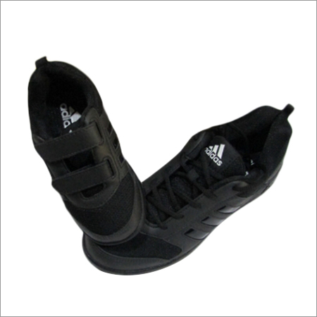 स्कूल के जूते