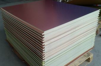 तांबे की परत वाले लैमिनेट्स