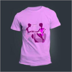 गुलाबी प्रिंटेड टी-शर्ट