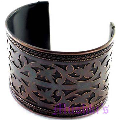 एथनिक बैंगल जेंडर: महिलाएं