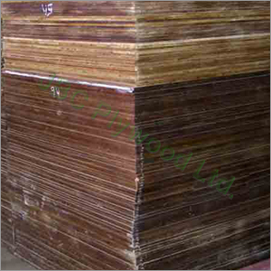 उबालने के पानी के खिलाफ विषम plywood
