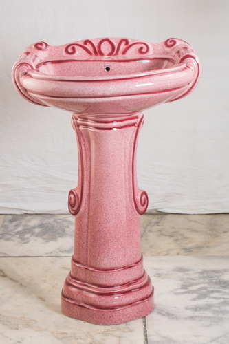 पिंक बिग स्टर्लिंग वॉश बेसिन