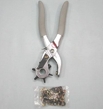 आंख डालने वाला पंचर।