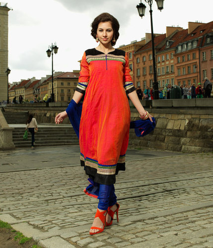 स्टाइलिश सलवार-कुर्ता