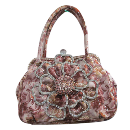 डिजाइनर हैंडबैग