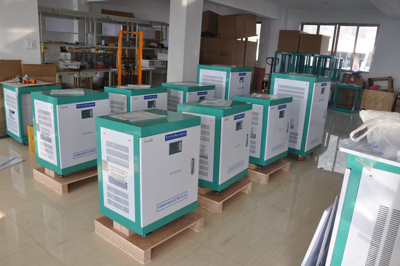 Off Grid Solar Inverter Accuracy: 1  %