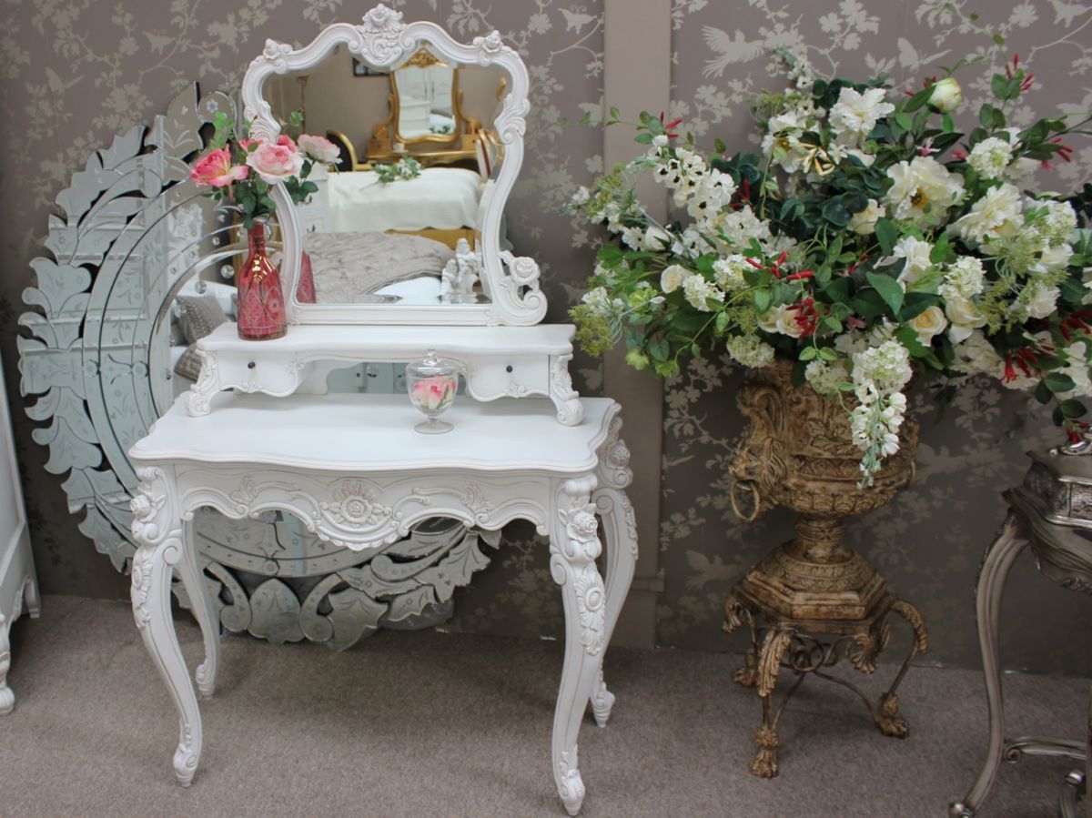 Au Jardin Dressing Table