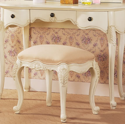 Victoria Dressing Table