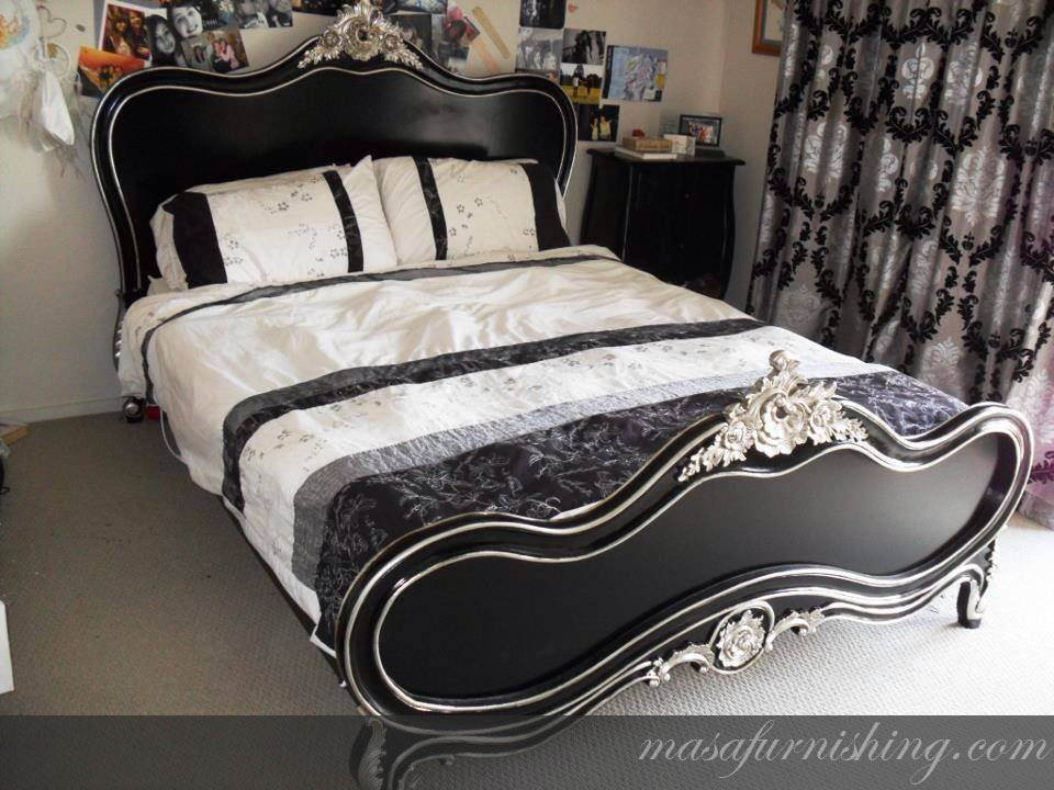 La Chamber Bed