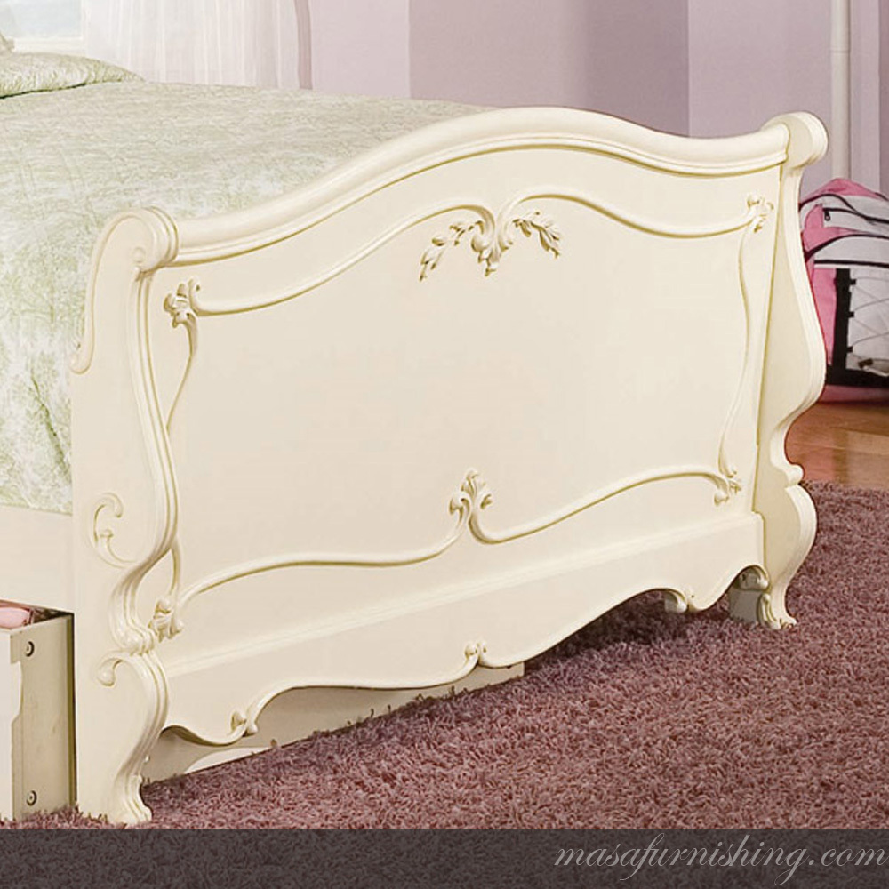 Victorian Chic Storage Bed