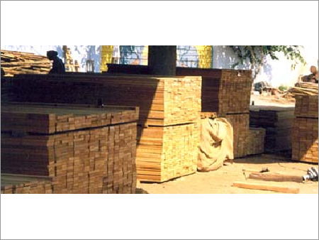 टिम्बर उत्पाद और प्लैंक