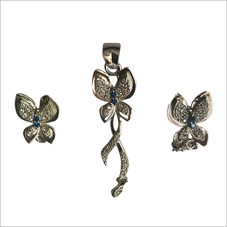 रंगीन चांदी का पेंडेंट सेट