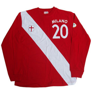 स्पोर्ट्स टी-शर्ट