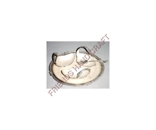 पूर्ण-प्लेट-के-साथ-3-बतख